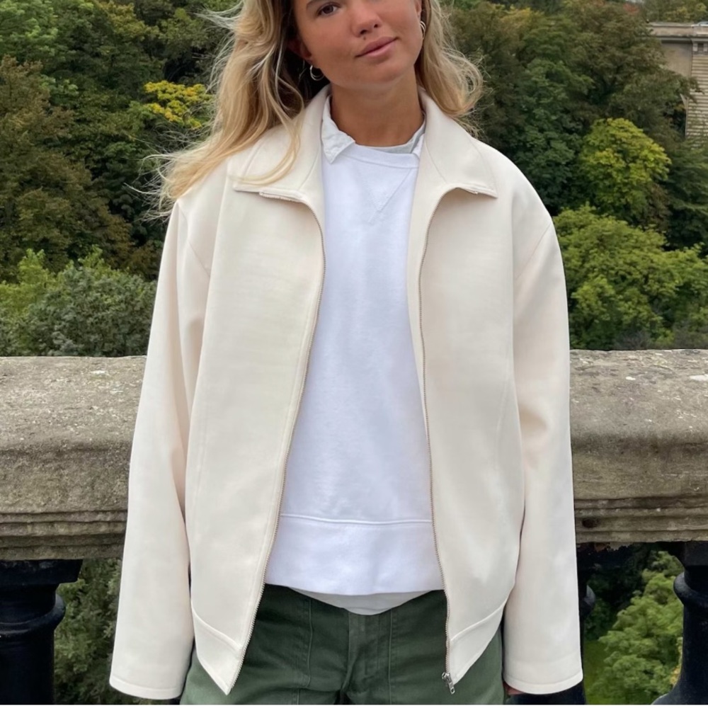 Djerf avenue cream first choice jacket